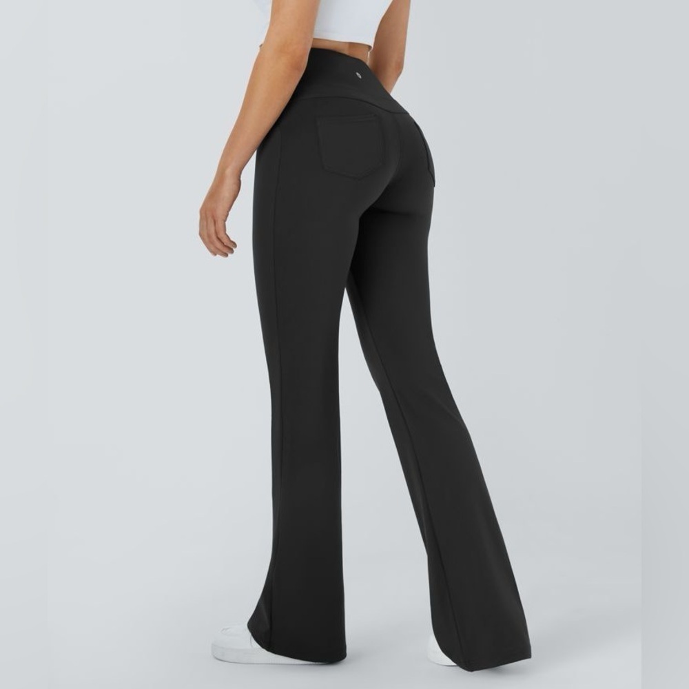 Halara High Waisted Back Pocket Flare Yoga Pants